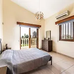 Polyxeni Villa