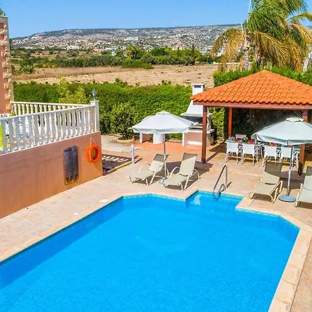 Villa Polyxeni Pegeia